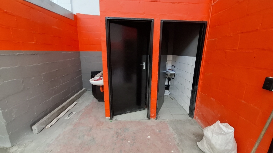 Commercial Property for Sale in Kensington Western Cape